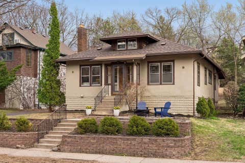 Homes For Sale - 4431 Thomas Avenue<br/> Minneapolis, MN 55410