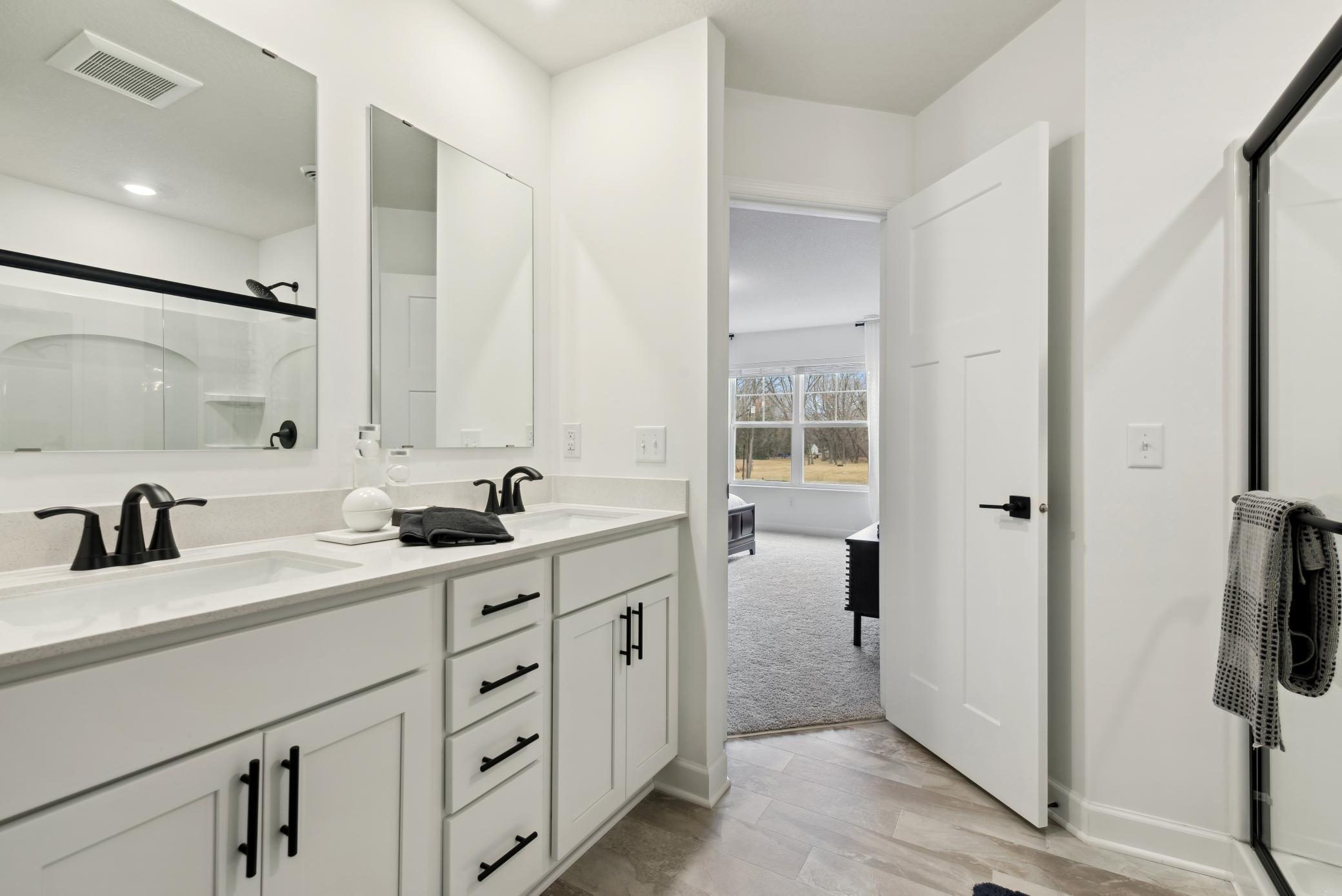 2146 Tyrone Drive, Shakopee, Minnesota image 10