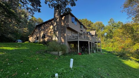 Apartment For Sale - 35101 Xenon Street<br/> Isanti County, Princeton, MN 55371