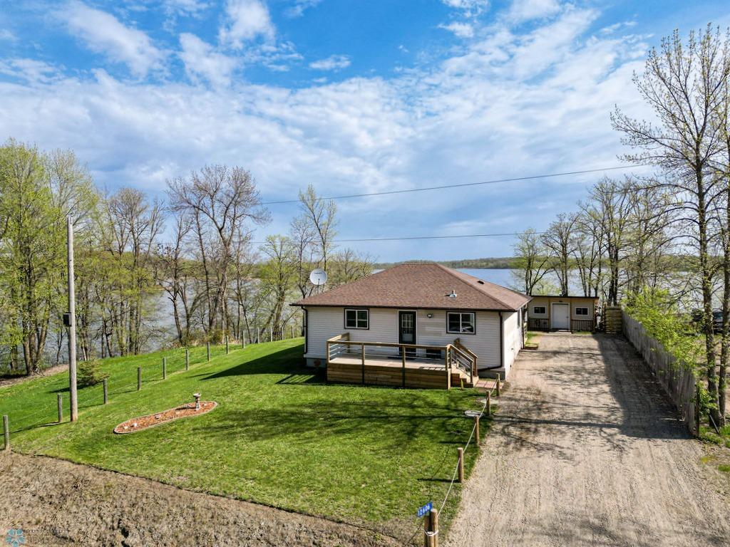 12606 S Abbey Lake Lane, Detroit Lakes, Minnesota image 1