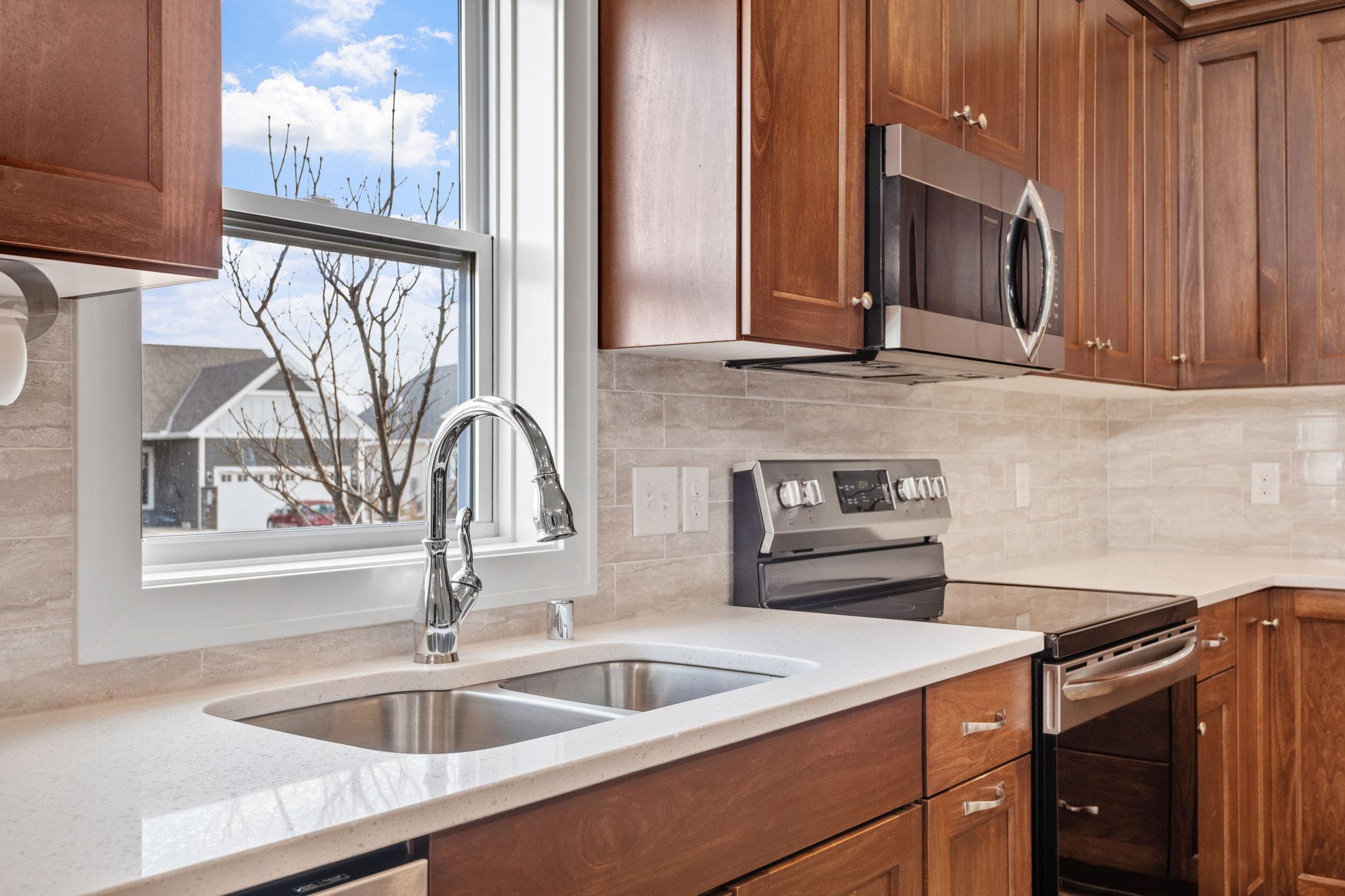 9764 Saint Andrews Drive, Elko New Market, Minnesota image 10