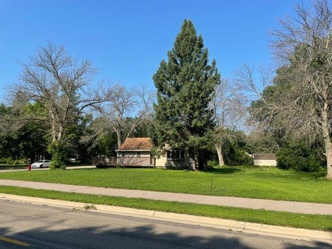 Homes For Sale - 2310 4th Drive<br/> Austin, MN 55912