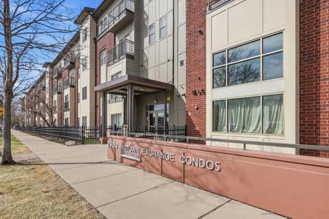 Condo For Sale - 2900 11th Avenue<br/> Minneapolis, MN 55407