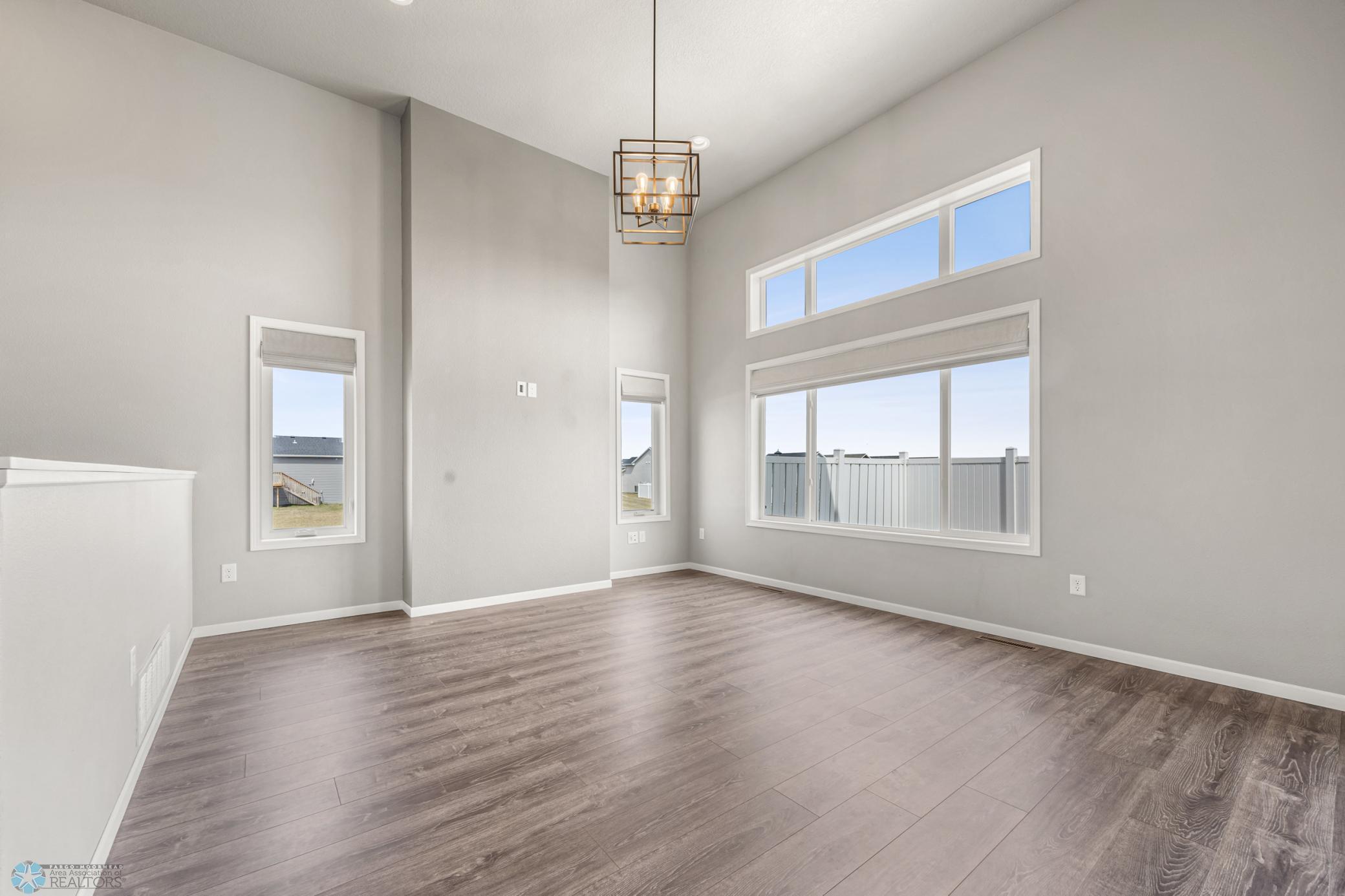 2105 11th Street, West Fargo, North Dakota image 9