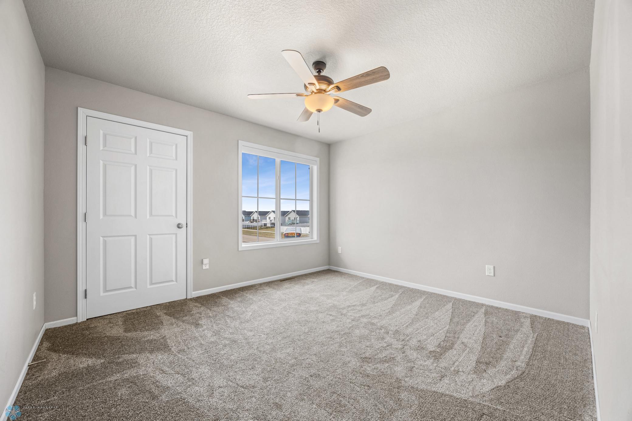2105 11th Street, West Fargo, North Dakota image 10