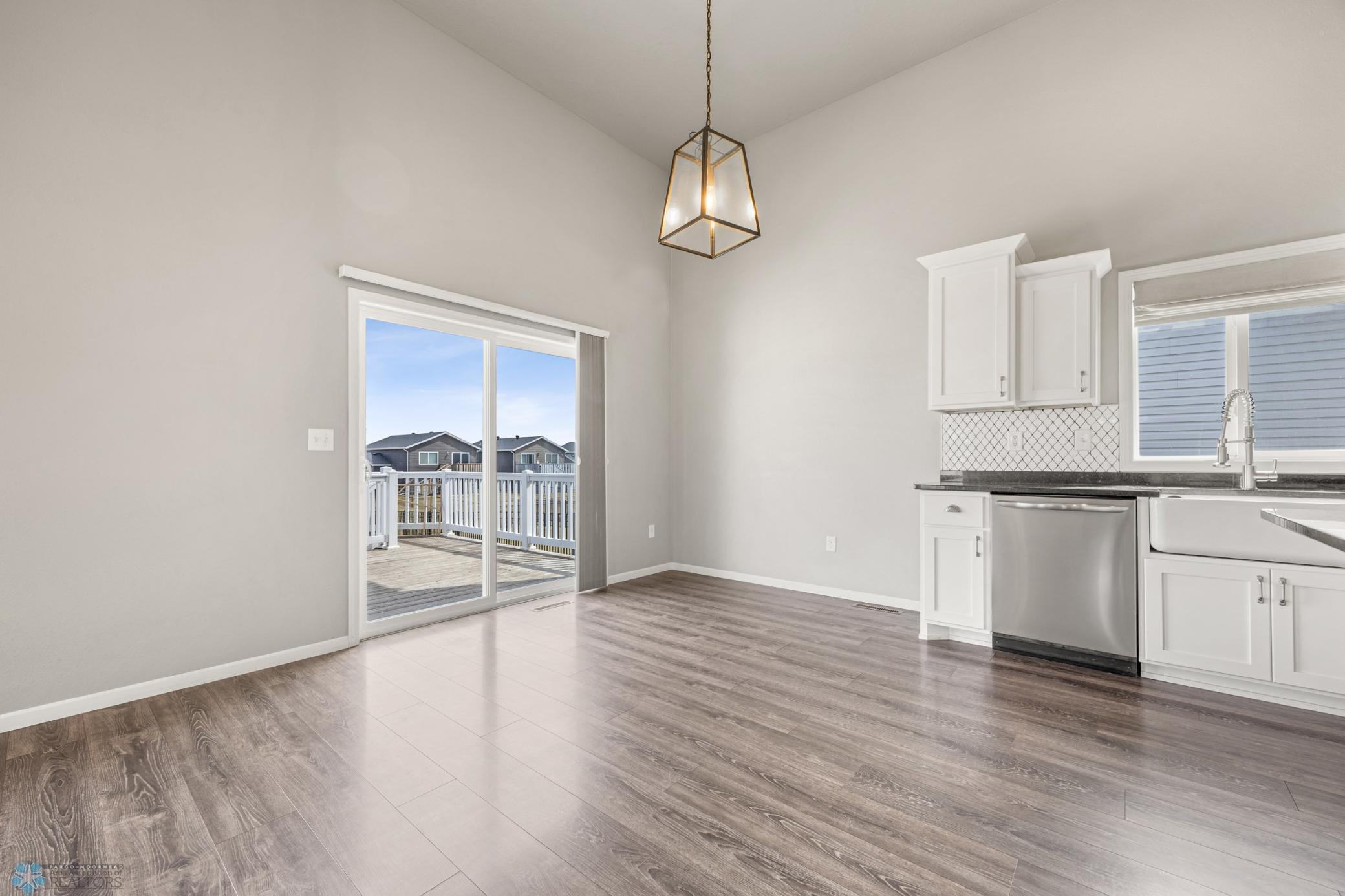 2105 11th Street, West Fargo, North Dakota image 15