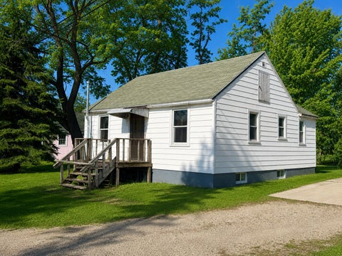 Homes For Sale - 156 Main Street<br/> Waltham, MN 55982
