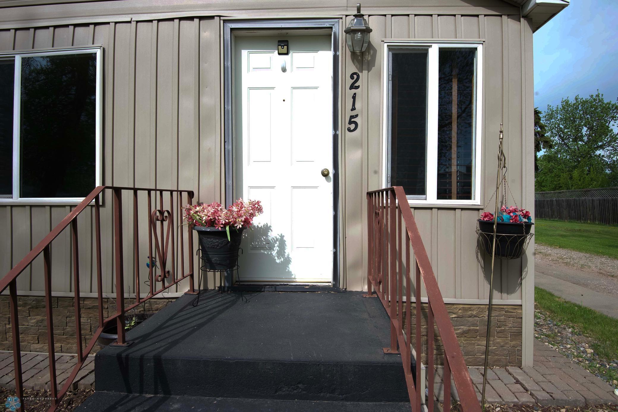 215 1st Street, Hillsboro, North Dakota image 35