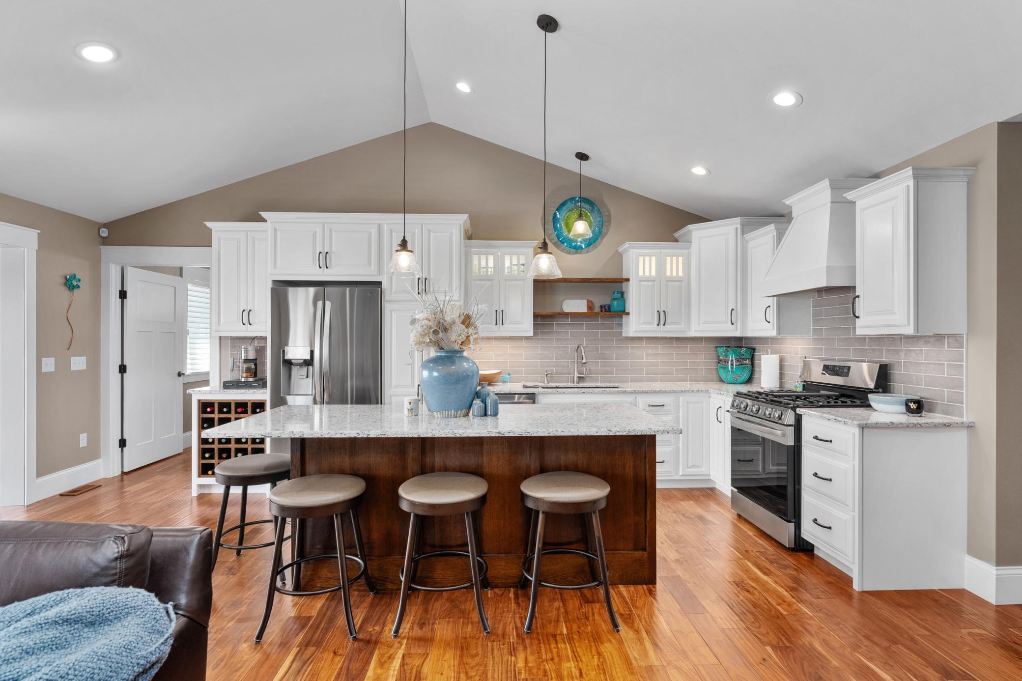 6482 Burr Oak Lane, Eau Claire, Wisconsin image 11