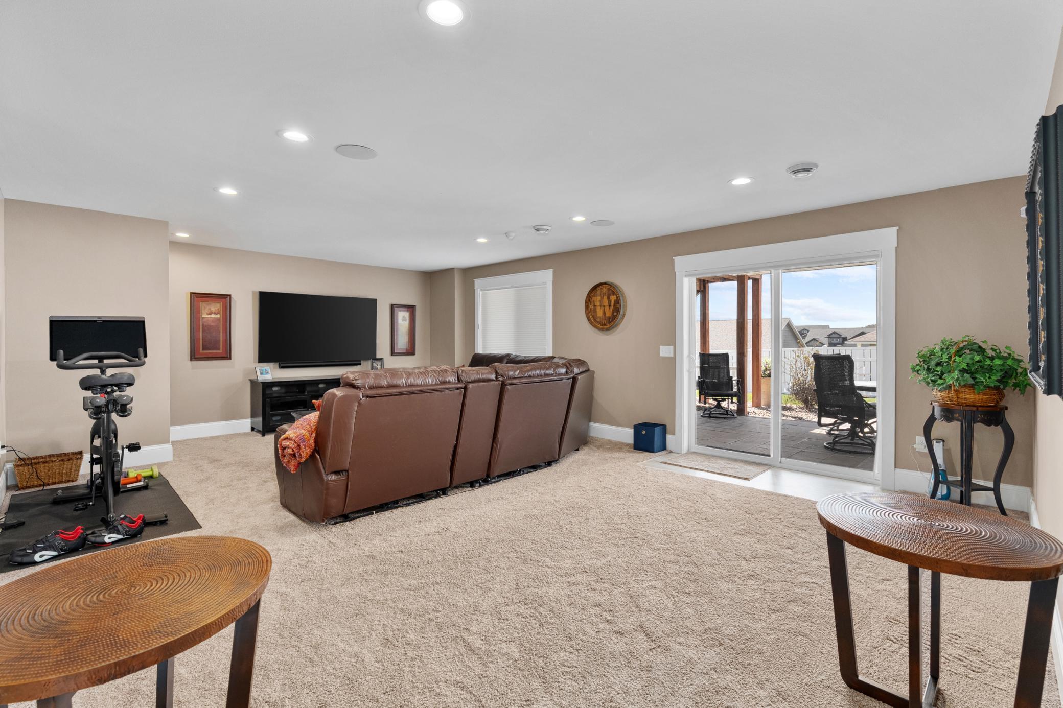 6482 Burr Oak Lane, Eau Claire, Wisconsin image 25