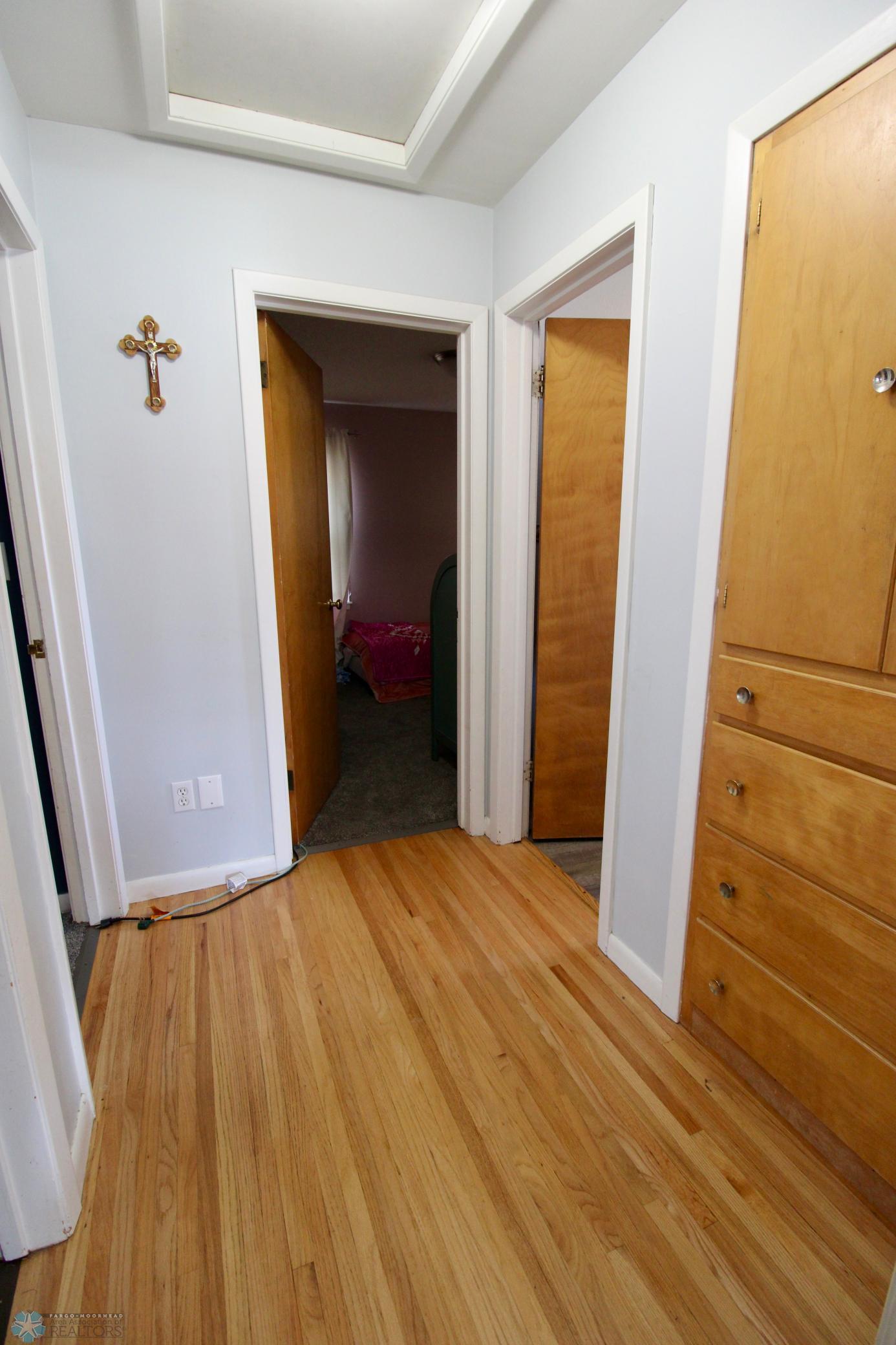 1615 13th Street, Moorhead, Minnesota image 10