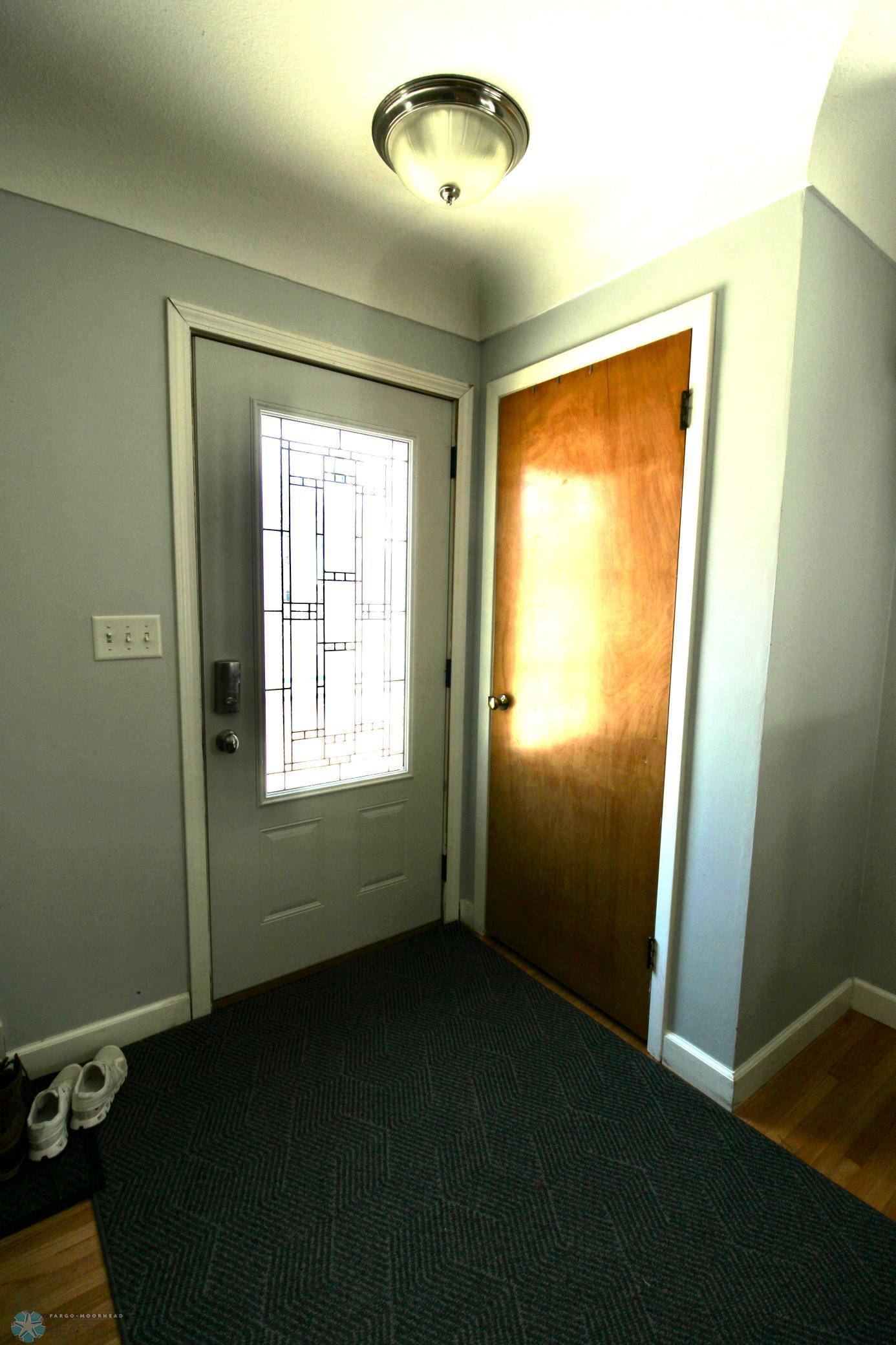 1615 13th Street, Moorhead, Minnesota image 3