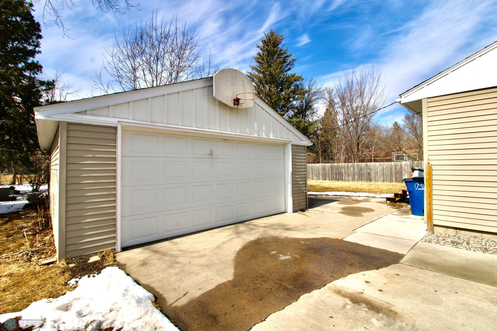 1615 13th Street, Moorhead, Minnesota image 47
