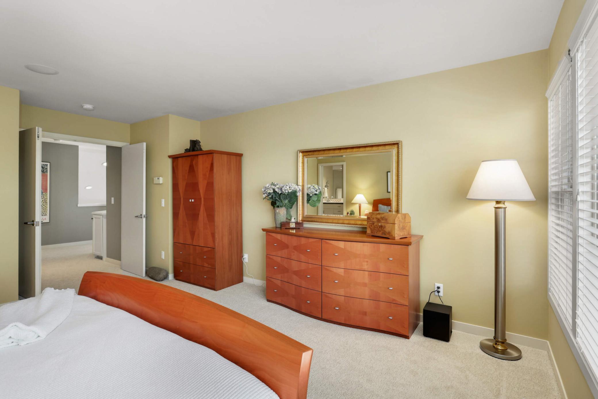1760 Waterford Court, Minneapolis, Minnesota image 25