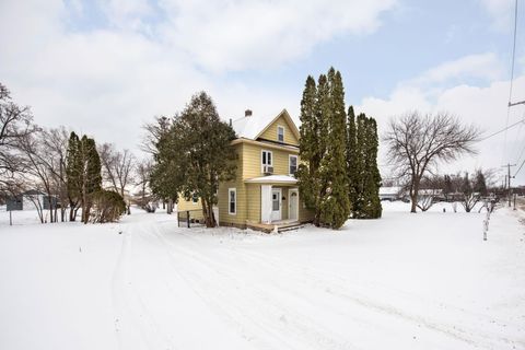 Homes For Sale - 1205 N Nokomis<br/> Douglas County, Alexandria, MN 56308