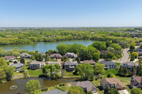 Homes For Sale - 10145 Powers Lake Trail<br/> Washington County, Saint Paul, MN 55129