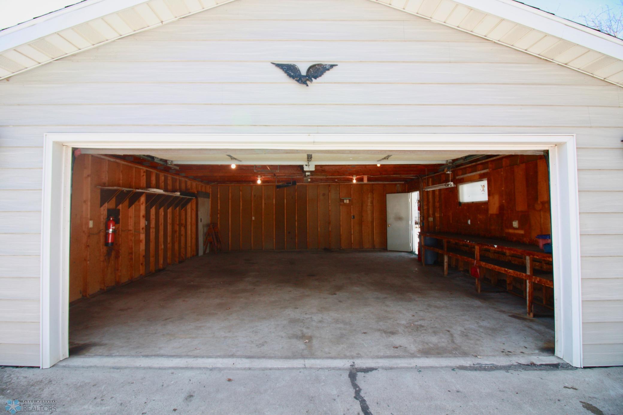 307 4th Avenue, Hankinson, North Dakota image 41