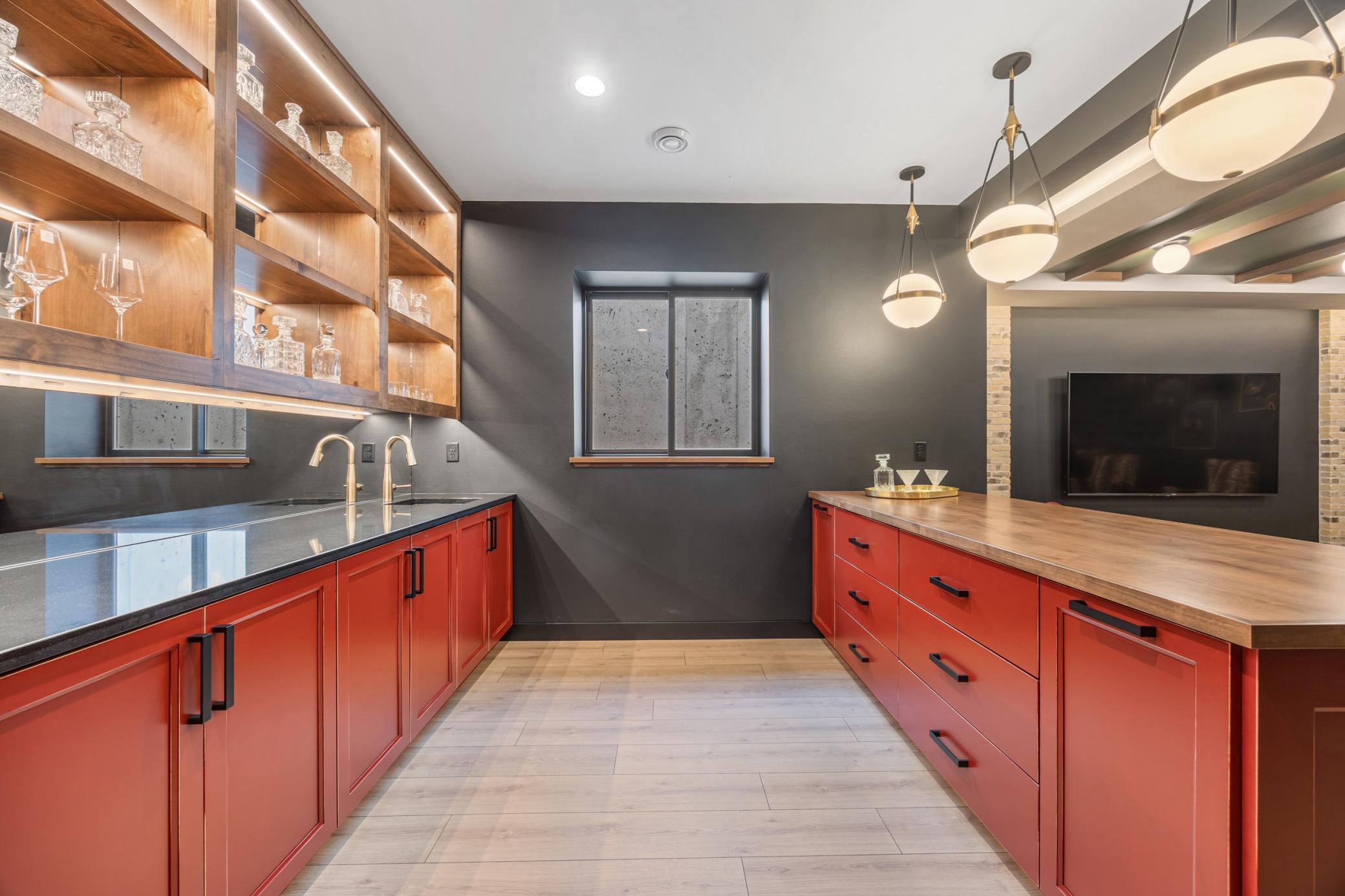 Horace, North Dakota 58047, United States, 5 Bedrooms Bedrooms, ,4 BathroomsBathrooms,Residential,Active,231296