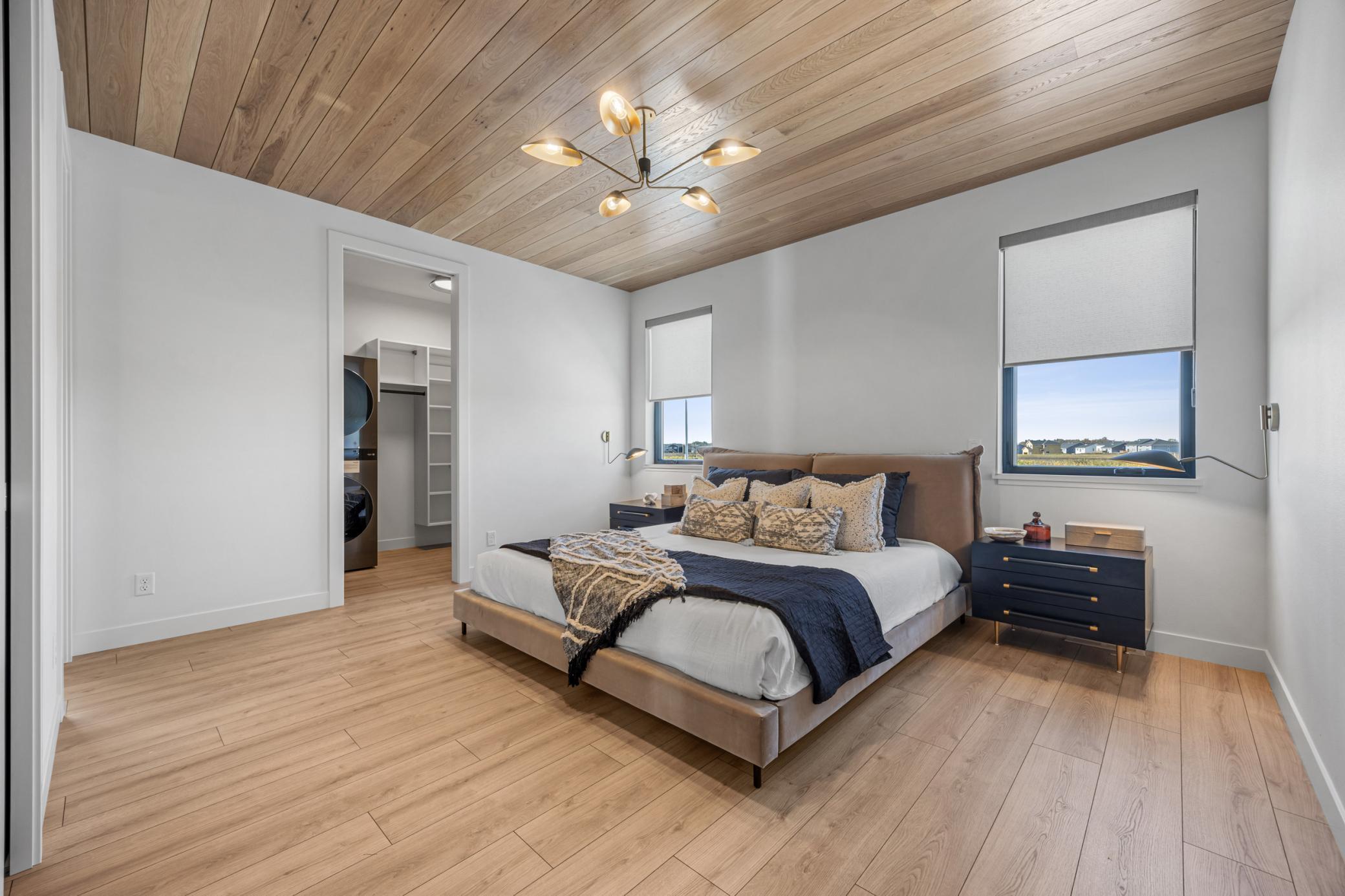 Horace, North Dakota 58047, United States, 5 Bedrooms Bedrooms, ,4 BathroomsBathrooms,Residential,Active,231296