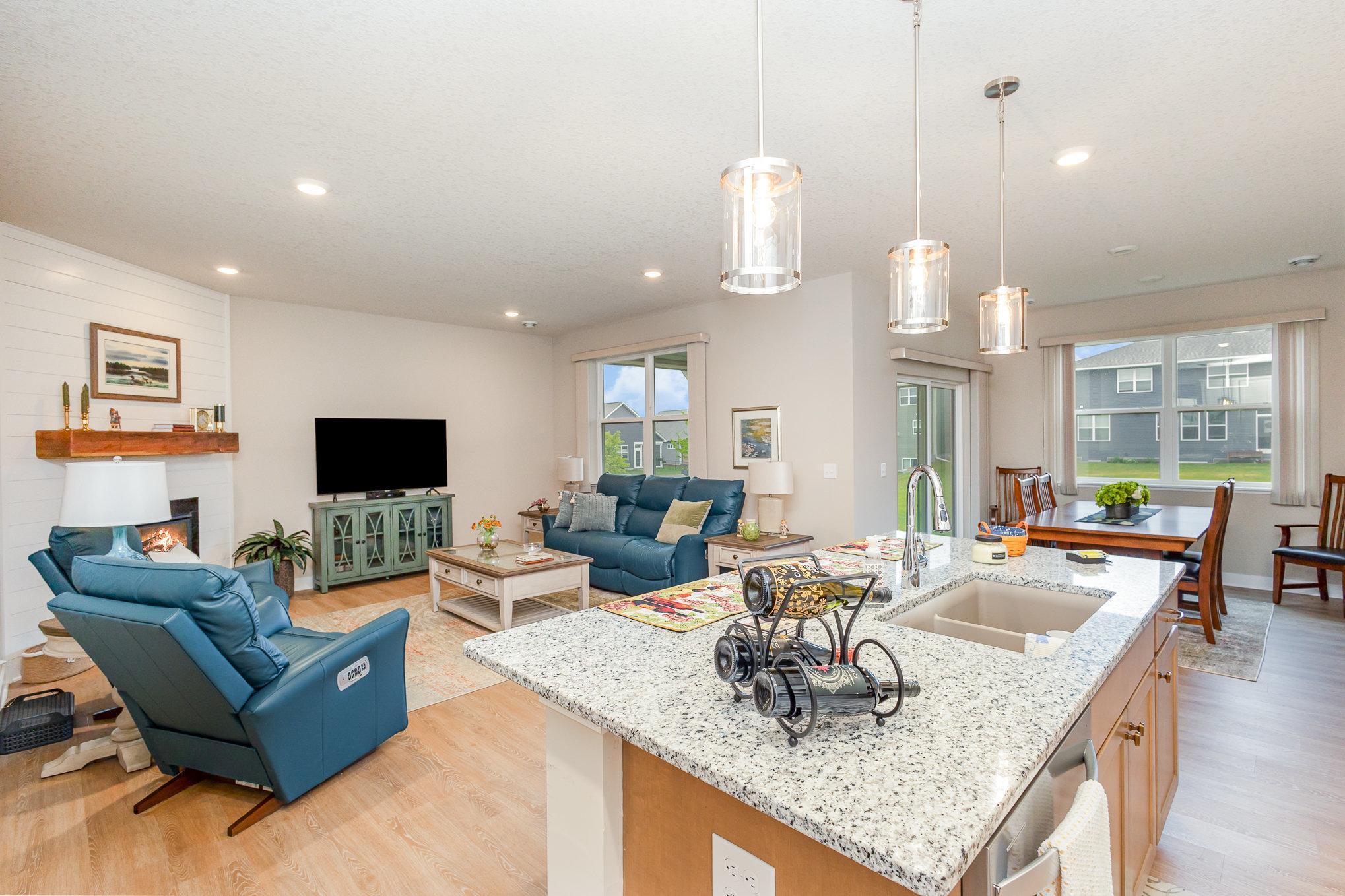 13615 Applewood Trail, Rosemount, Minnesota image 5