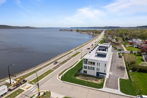 Condo For Sale - 907 N Lakeshore Drive<br/> Goodhue County, Lake City, MN 55041