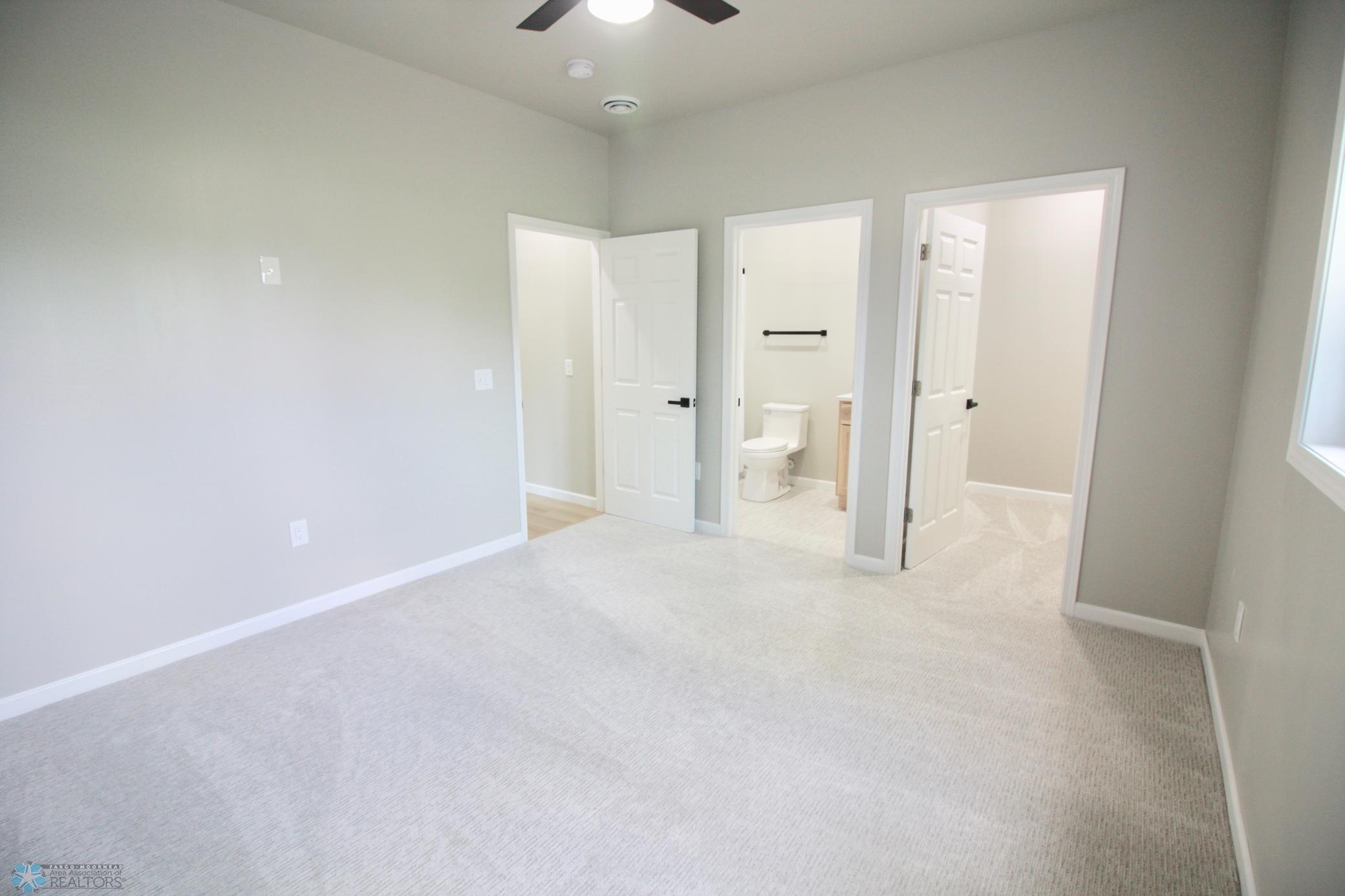 501 1st Street, Hankinson, North Dakota image 32