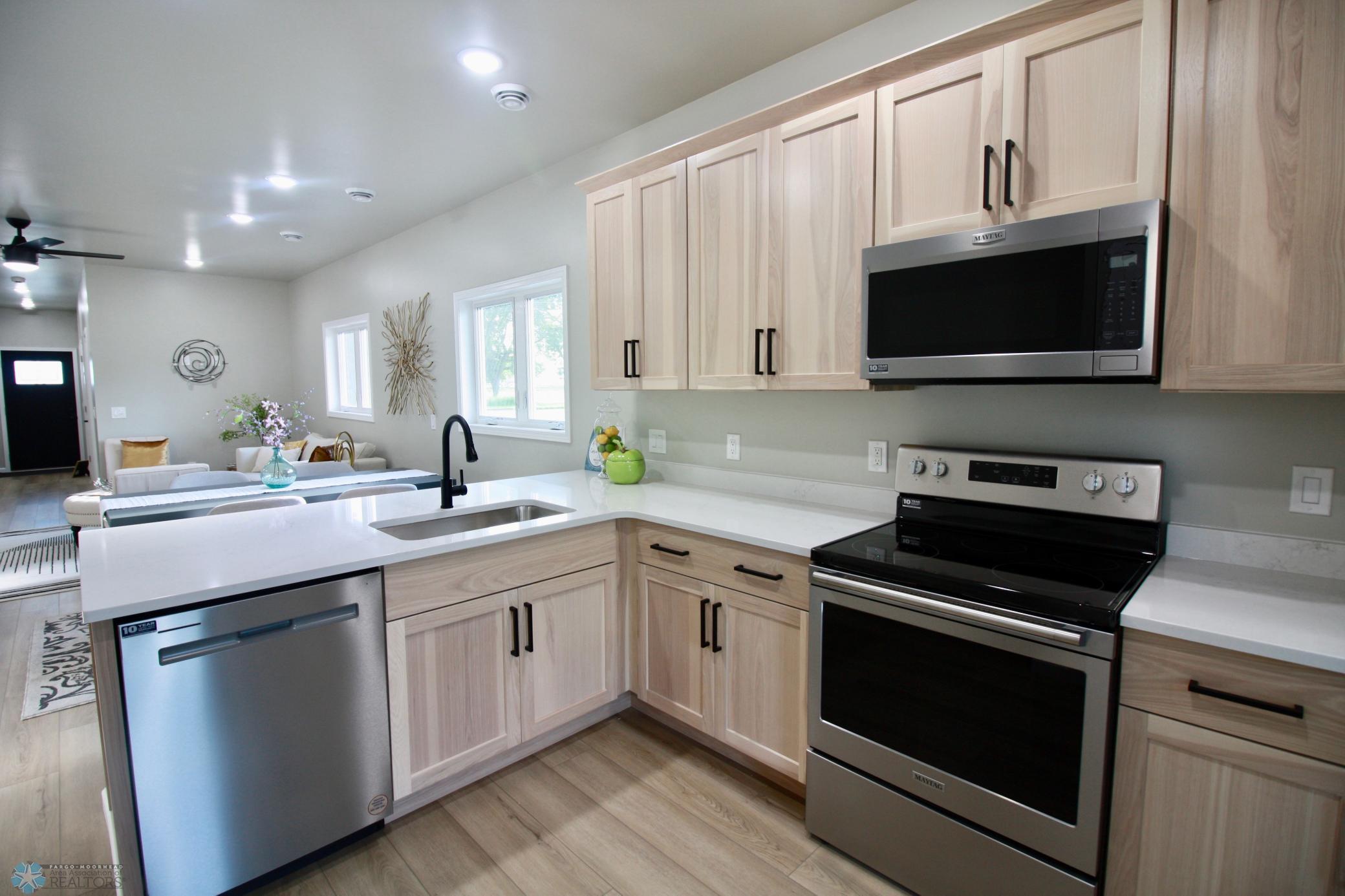 501 1st Street, Hankinson, North Dakota image 25