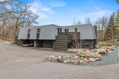 Townhouse For Sale - 1007 N Hamilton Street<br/> Polk County, Saint Croix Falls, WI 54024