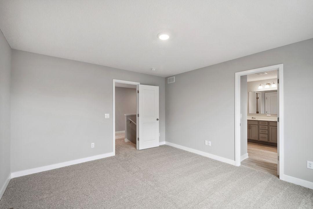 13617 Aulden Avenue, Rosemount, Minnesota image 23