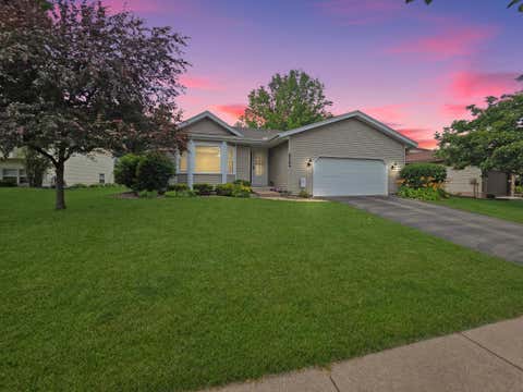 Homes For Sale - 14579 Embry Path<br/> Saint Paul, MN 55124