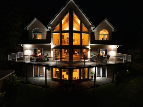 Homes For Sale - 2565 County Road 103<br/> Koochiching County, International Falls, MN 56649