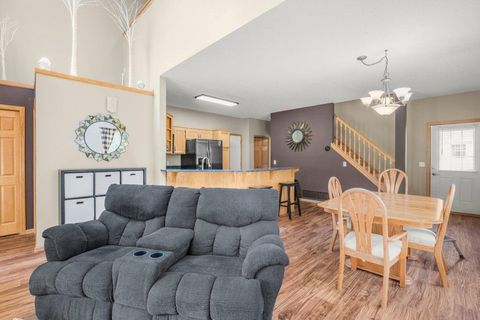 Townhouse For Sale - 12874 Drake Circle<br/> Anoka County, Minneapolis, MN 55448