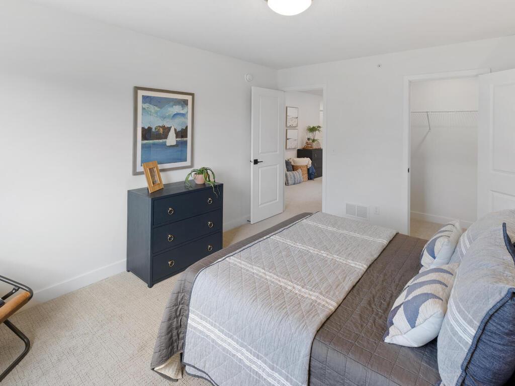7878 Austin Way, Inver Grove Heights, Minnesota image 30