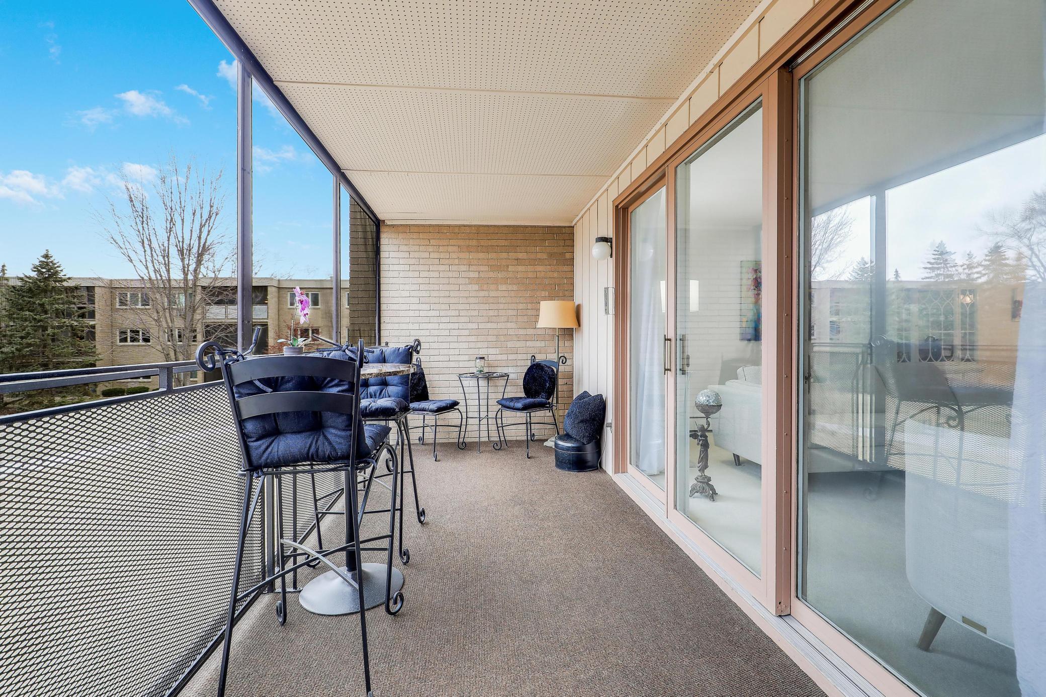 4360 Brookside Court #204, Edina, Minnesota image 8