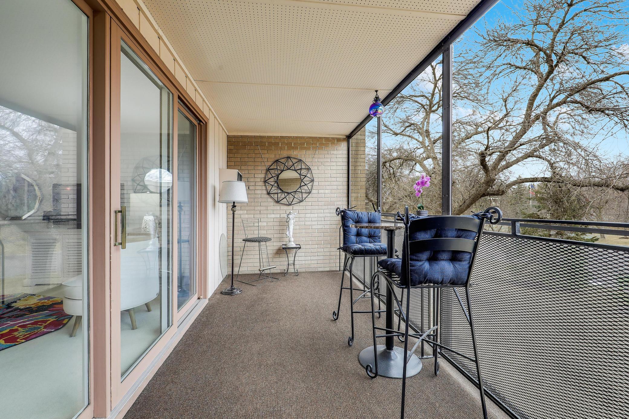 4360 Brookside Court #204, Edina, Minnesota image 7