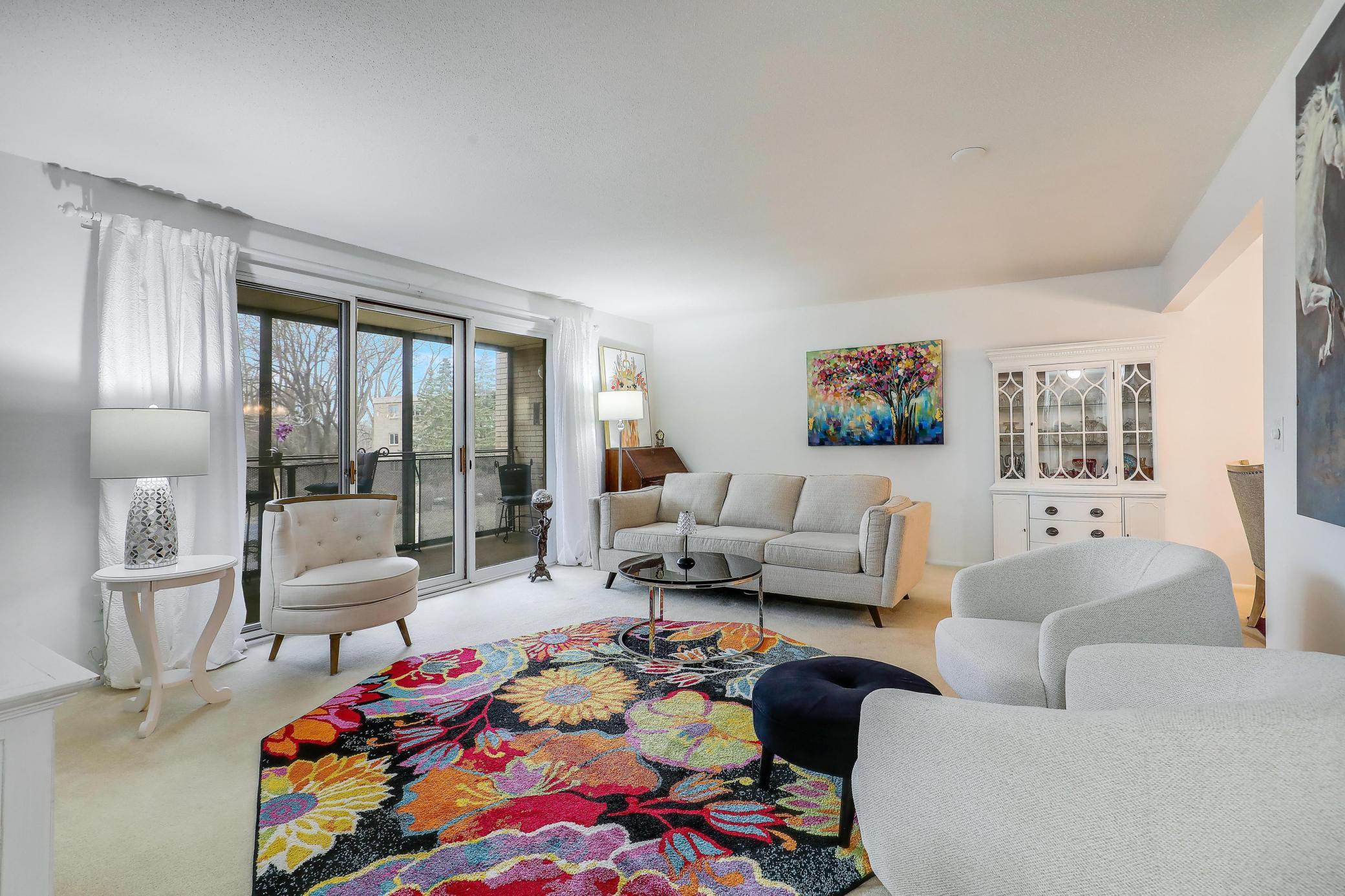 4360 Brookside Court #204, Edina, Minnesota image 3