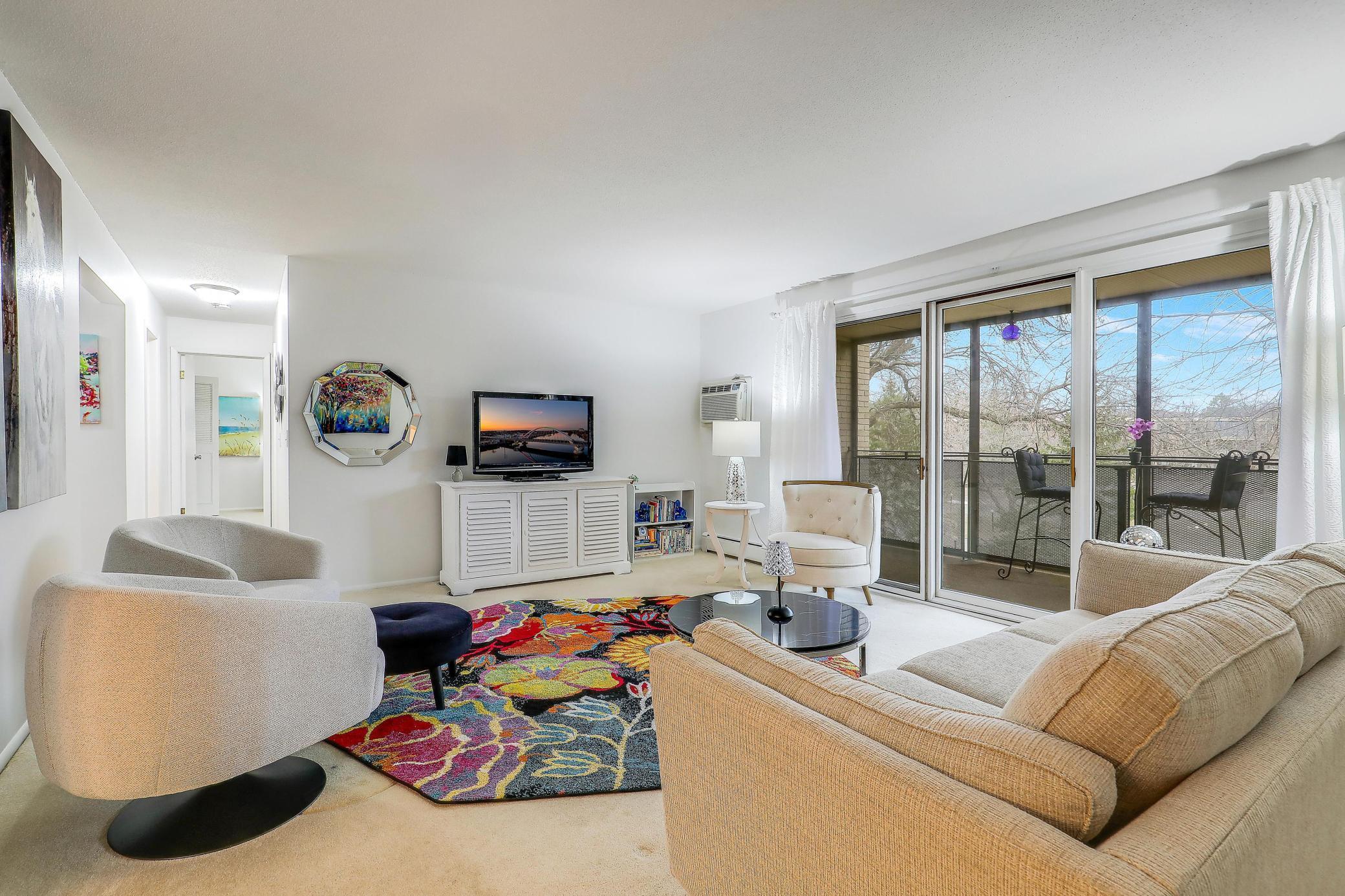 4360 Brookside Court #204, Edina, Minnesota image 6