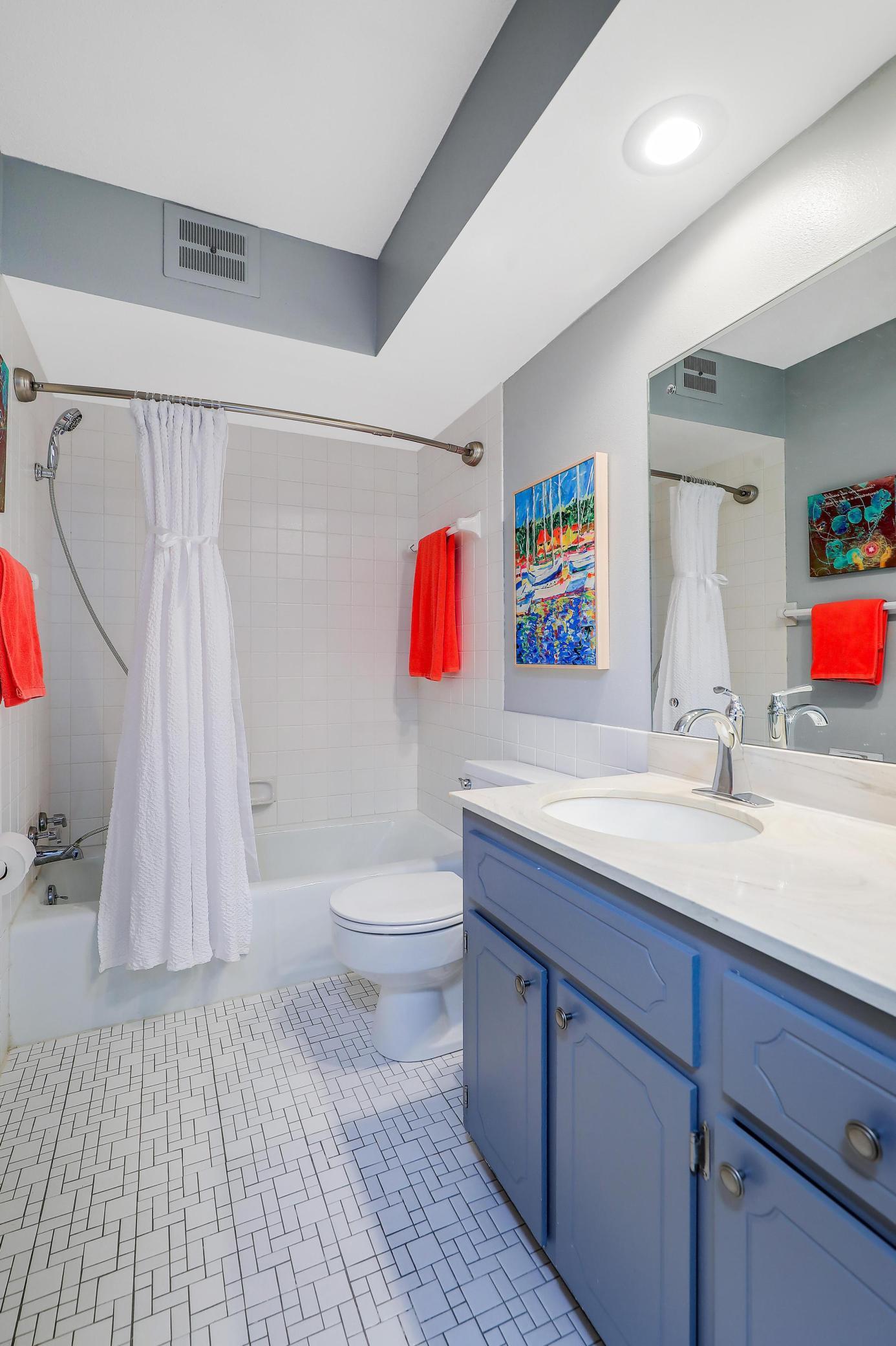 4360 Brookside Court #204, Edina, Minnesota image 19