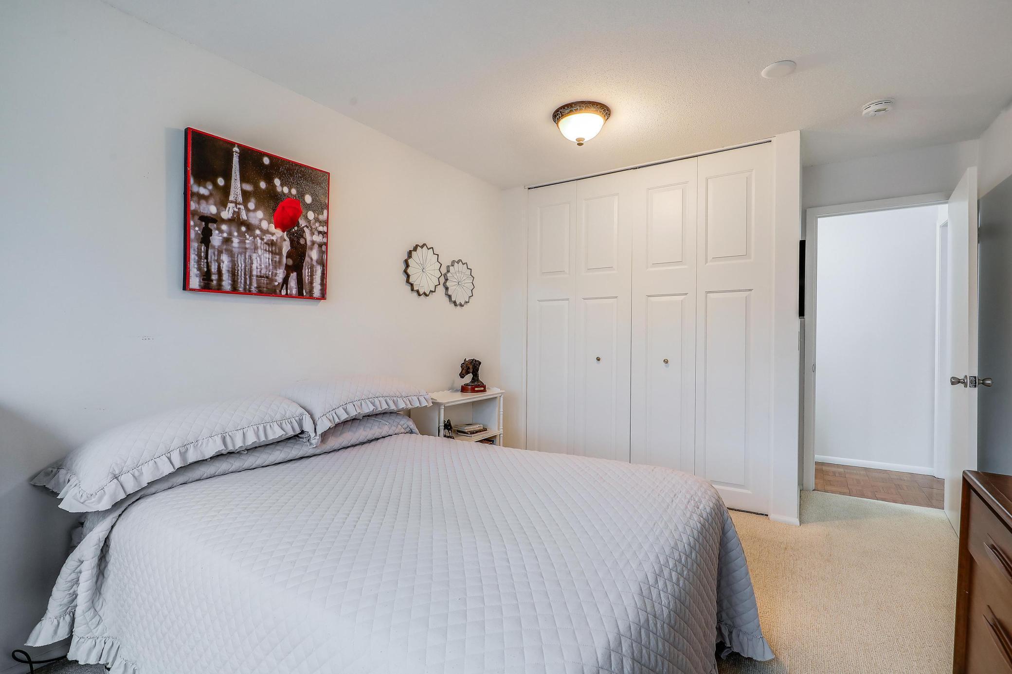4360 Brookside Court #204, Edina, Minnesota image 18