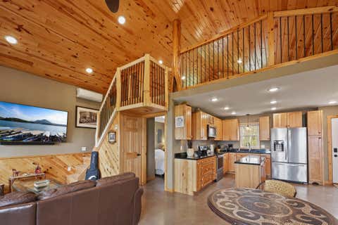 Homes For Sale - 10422 W Lake Road<br/> Benton County, Rice, MN 56367