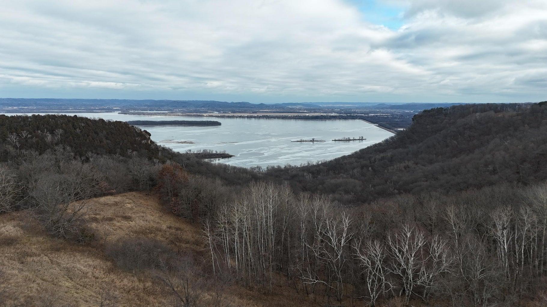 32158 County Road 1, La Crescent, Minnesota image 15