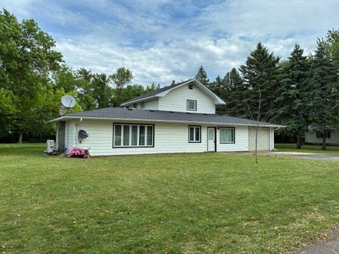 Homes For Sale - 1121 W 6th Street<br/> Graceville, MN 56240