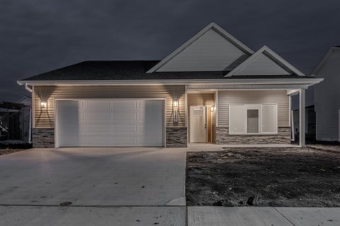 Homes For Sale - 8314 62nd Street<br/> Horace, ND 58047