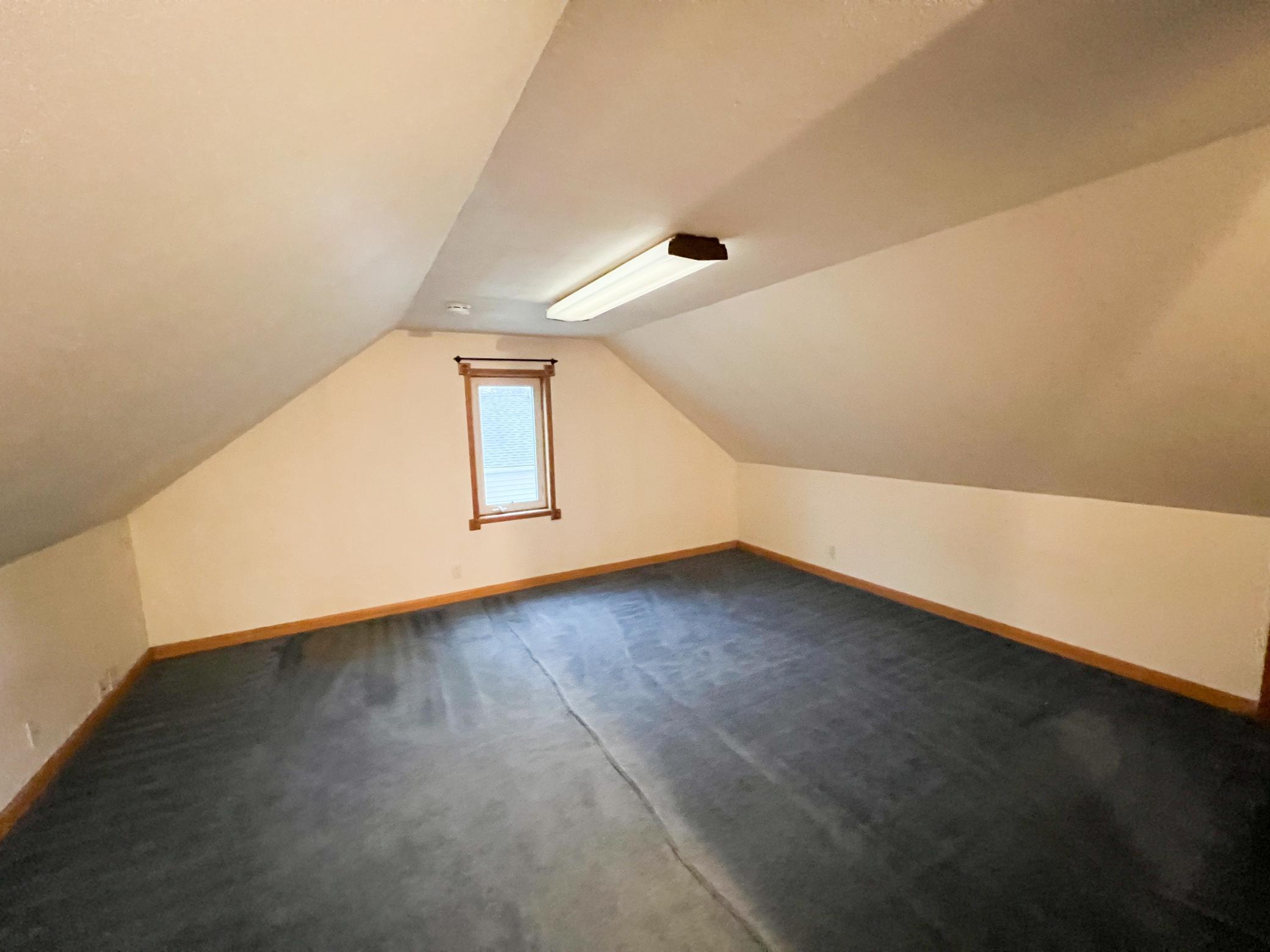 832 Godfrey Street, Worthington, Minnesota image 12
