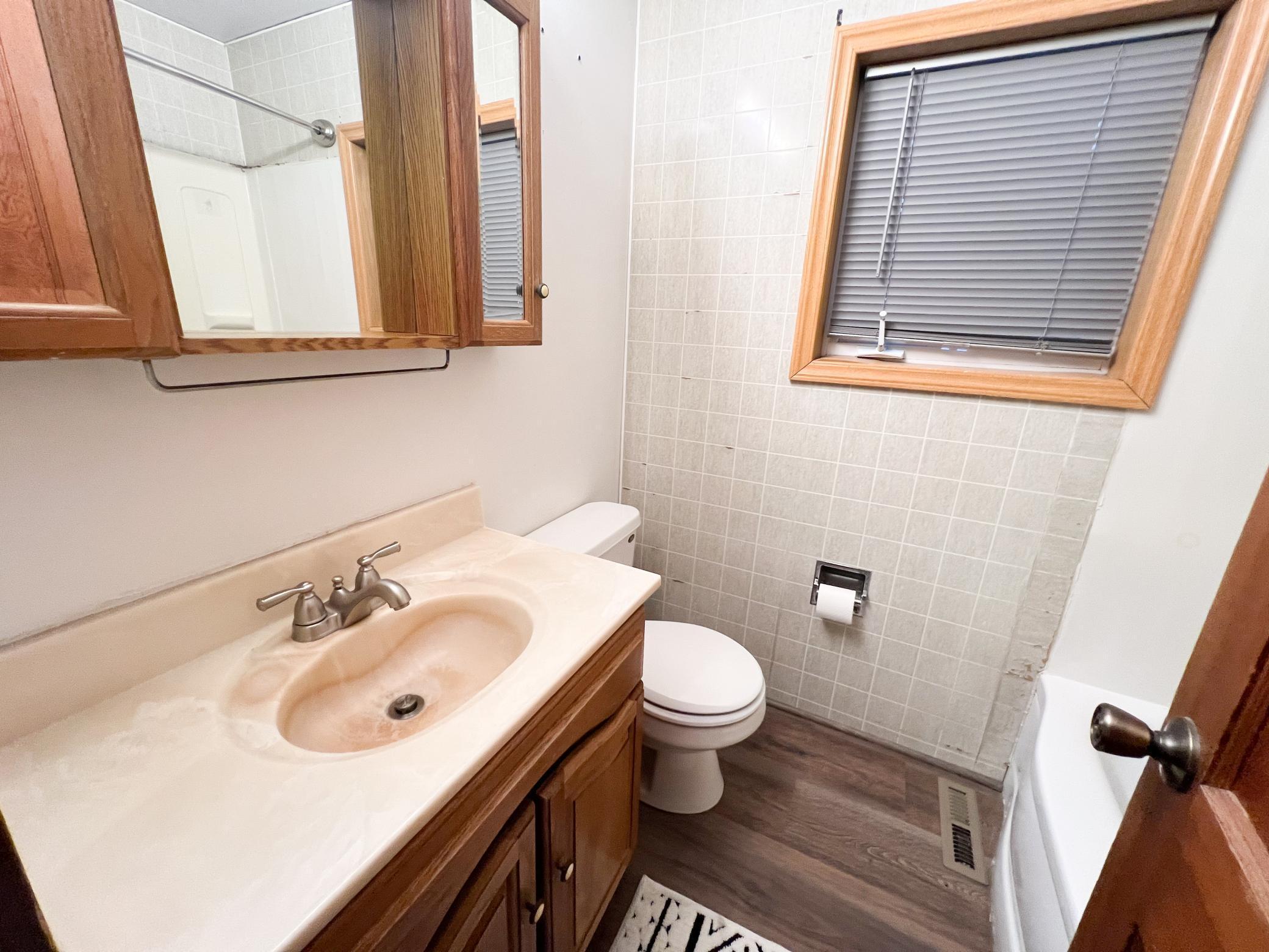 832 Godfrey Street, Worthington, Minnesota image 11