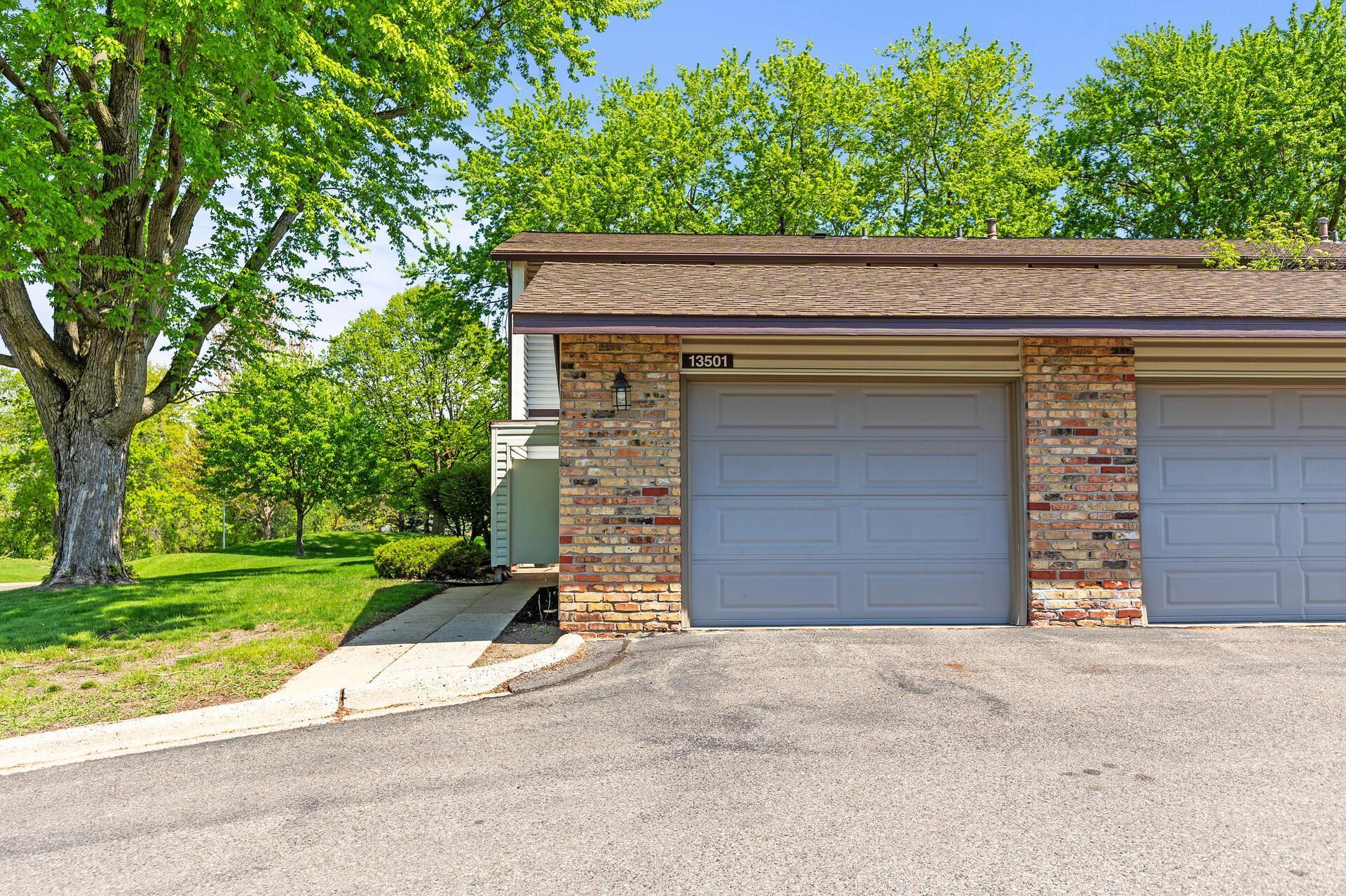 13501 Heather Hills Drive, Burnsville, Minnesota image 26