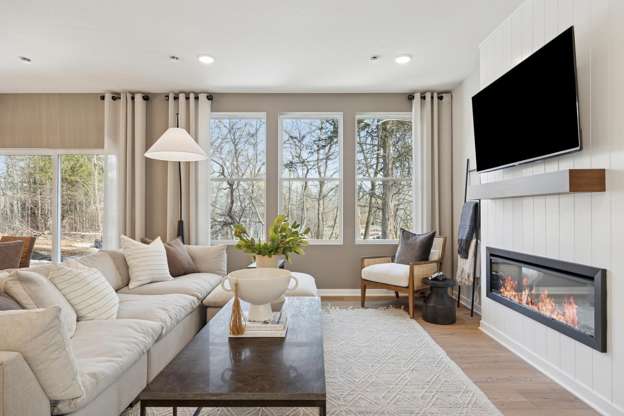 9248 Larimar Trail, Eden Prairie, Minnesota image 2