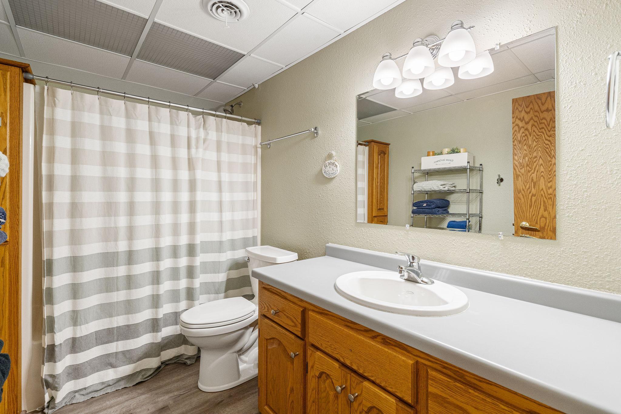 2101 13th Street, Austin, Minnesota image 34
