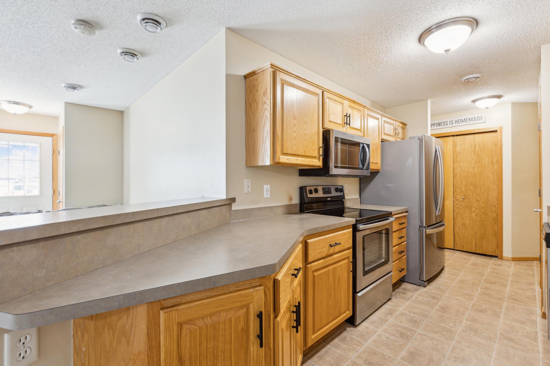 18040 Fillmore Drive, Elk River, Minnesota image 5