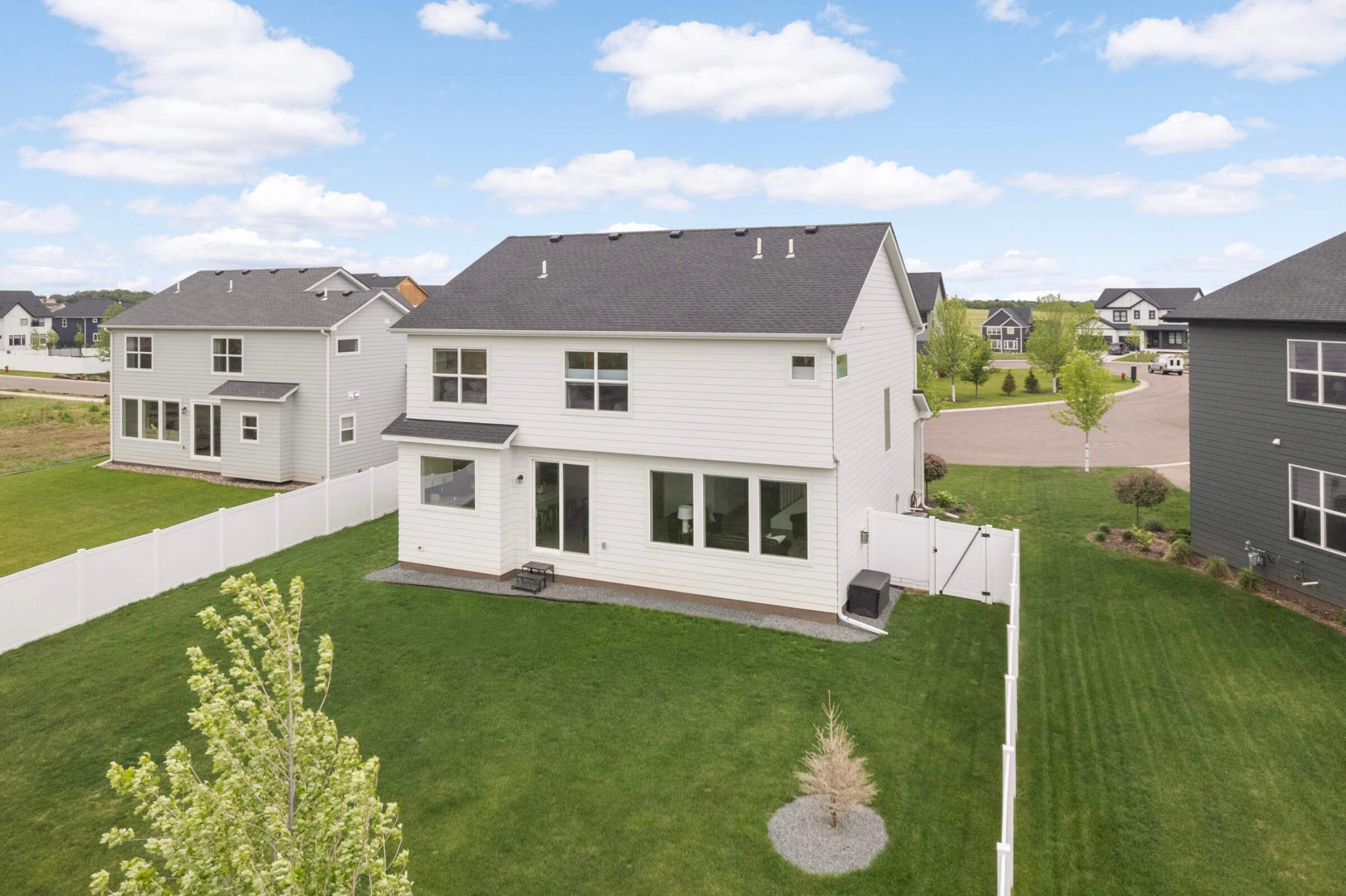5026 Airlake Draw, Woodbury, Minnesota image 3